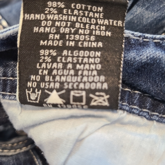 Grace in LA jeans - Picture 3 of 16